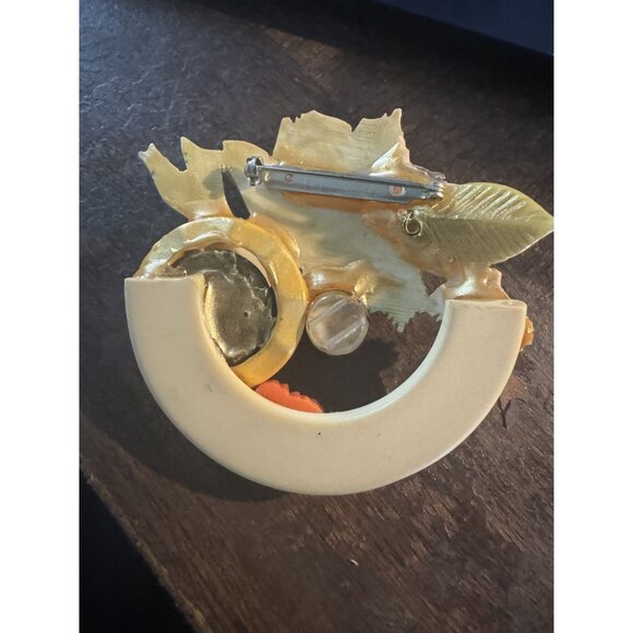 Vintage 1930s/1940s Celluloid Floral Brooch With Deep Carving Red, Yellow Gold G - Picture 5 of 9